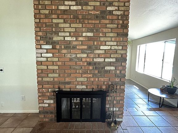5th image of 16012 N 30TH Drive