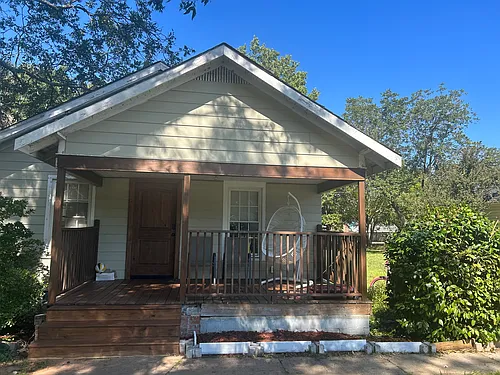 103 Parker St Photo 1