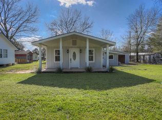 142 Jupiter Dr, Trinity, TX 75862