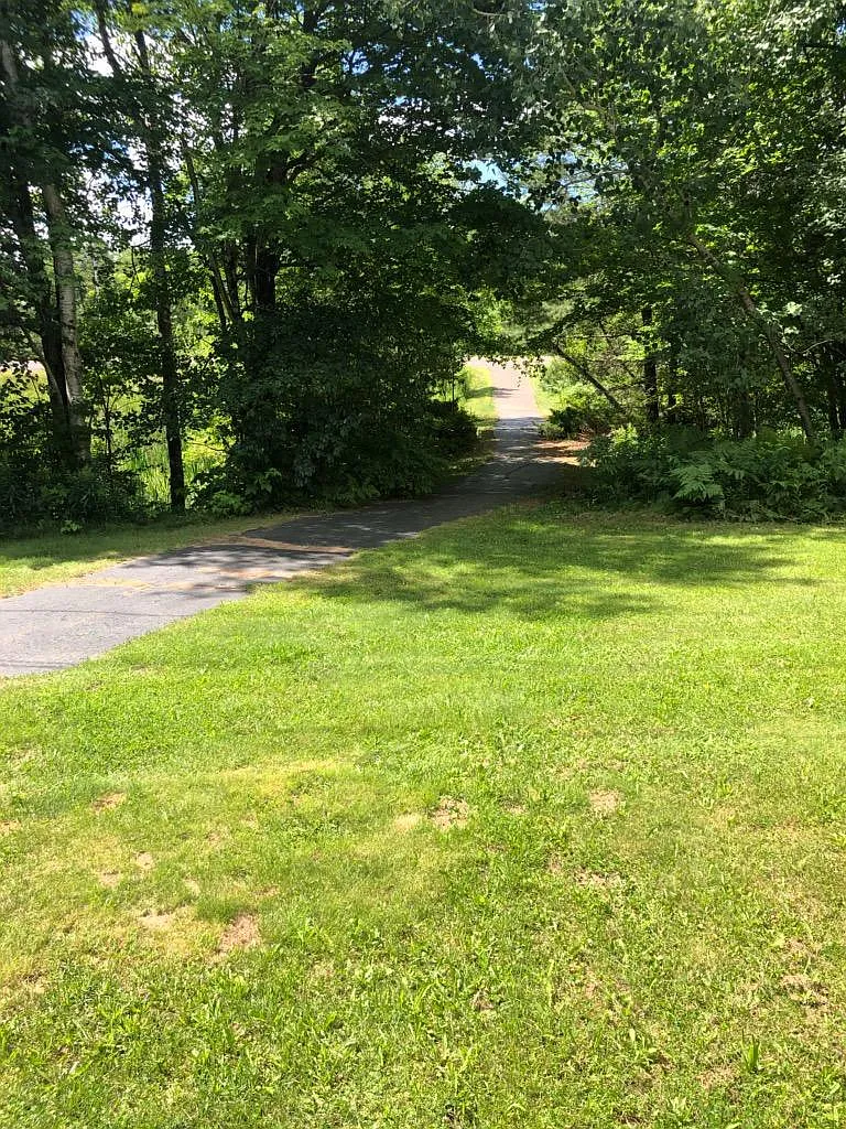 2 bed, 750 sqft, $750 — Photo 3