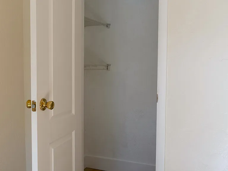 Closet 2