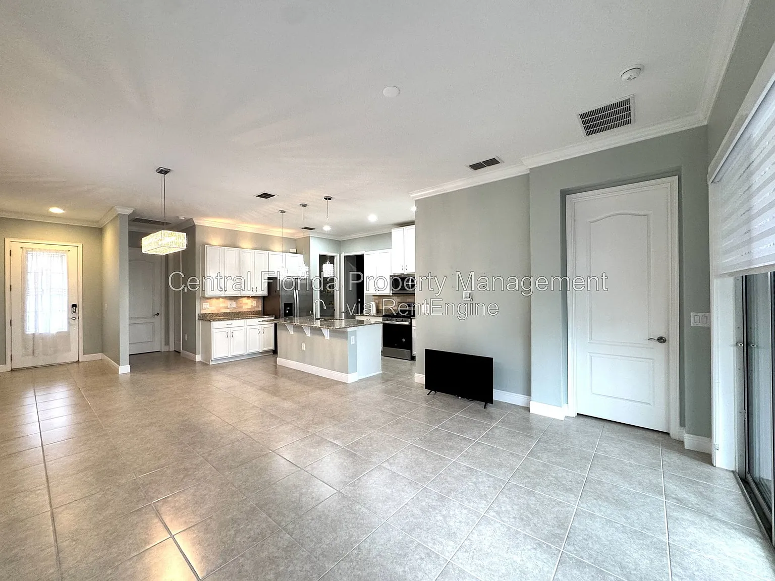 2 bed, 2.0 bath, 1464 sqft, $2,099 — Photo 4