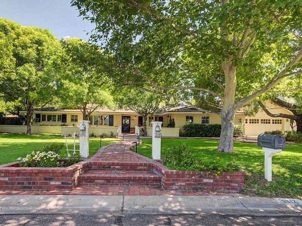 1st image of 5612 E Calle Camelia