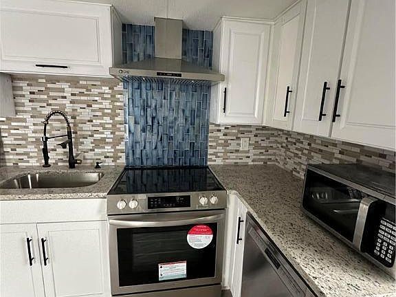 3rd image of 1190 Four Grange Rd #D