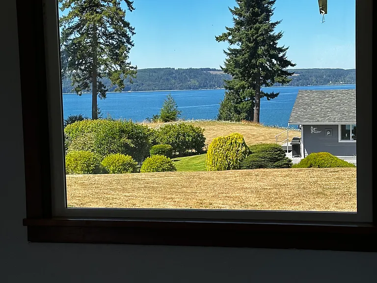 3412 NW Lakeness Rd — Photo 2