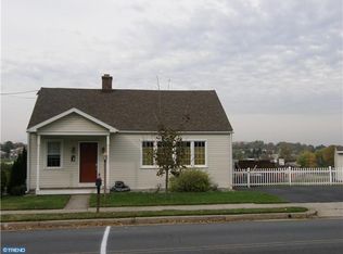 929 Upland Ave, Reading, PA 19607