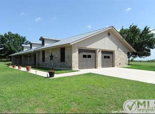 10738 New Sulphur Springs Rd, San Antonio, TX 78263