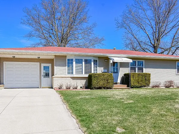 6 Palmer St, Marshalltown, IA 50158