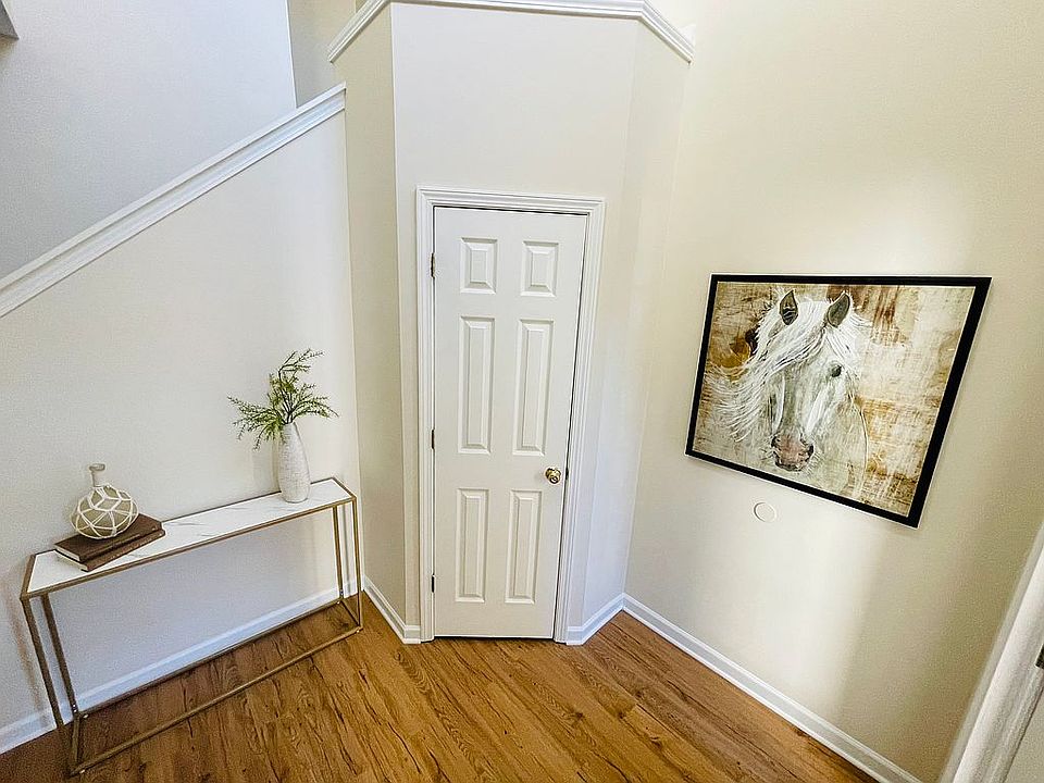 1st image of 1251 Primrose View Cir