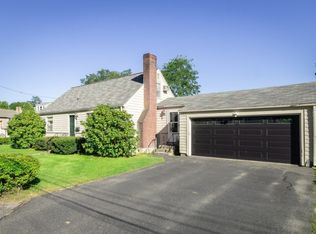 6 Albert St, Waltham, MA 02453