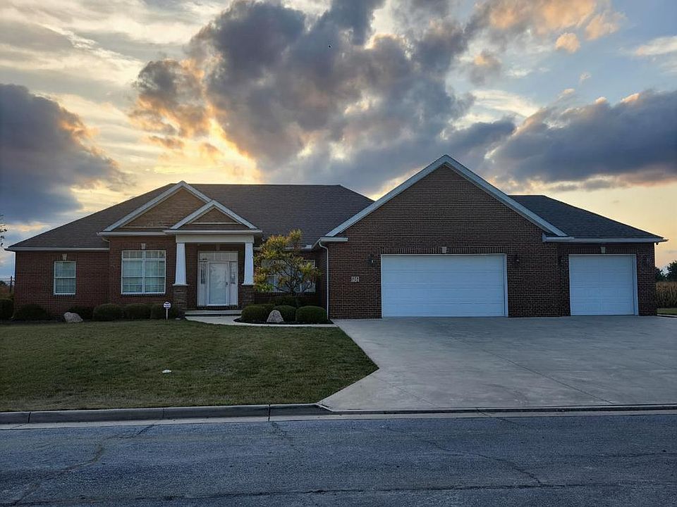 1st image of 113 Douglas Dr