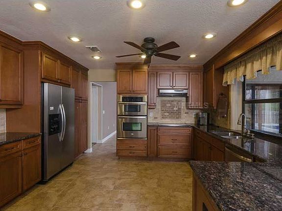 3rd image of 1450 Mount Laurel Dr