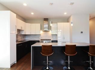 1821 W Armitage Ave #2, Chicago, IL 60622