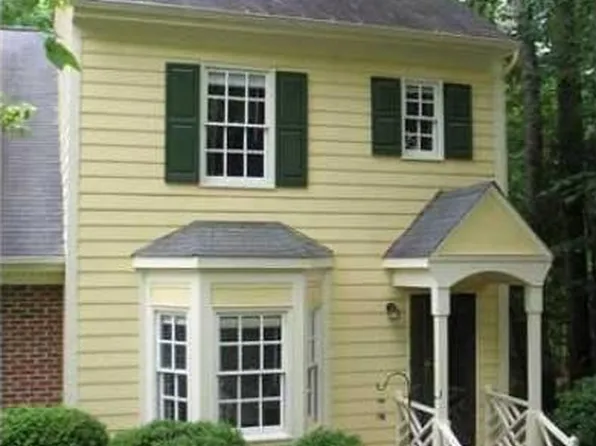 115 Adventure Trl, Cary, NC 27513