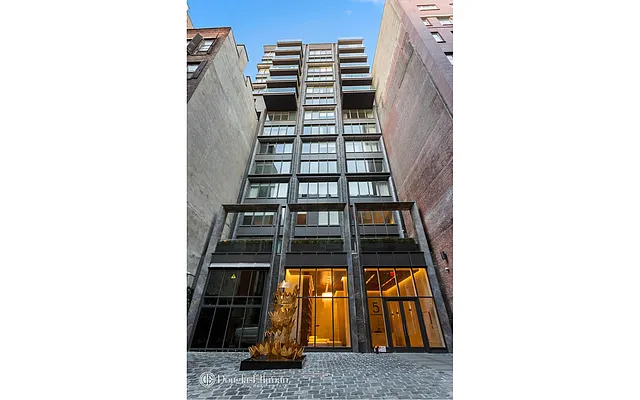 Rented by Douglas Elliman | media 26