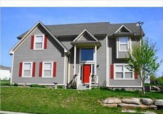 1st image of 3421 NW Chapman Ct