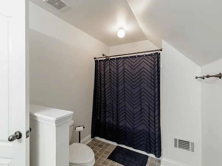 530 Edgewood Dr — Photo 20