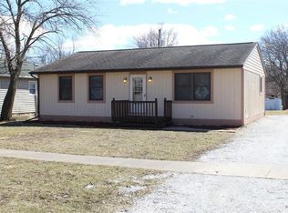 115 E South Railroad St, Remington, IN