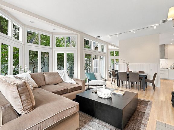 2nd image of 7-17 Frost St