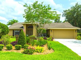 318 Echo Pines Way, Lakeland, FL 33813