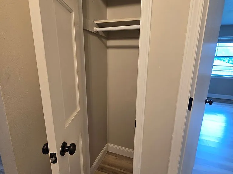 722 Pear Tree Cir #722 PEAR TREE CIR — Photo 11