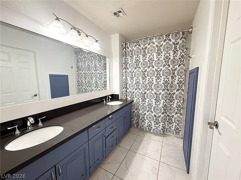 8521 Heather Downs Dr — Photo 12