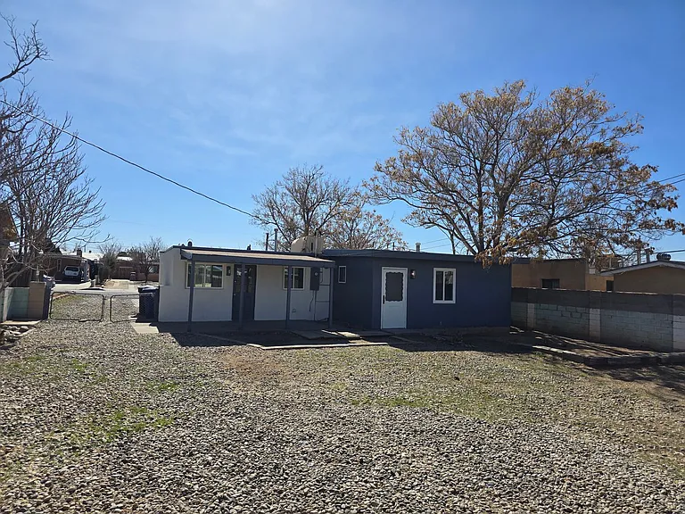4811 Comanche Rd NE — Photo 27