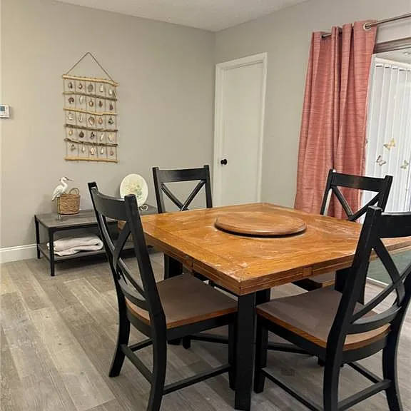 154 SE Selva Ct — Photo 10