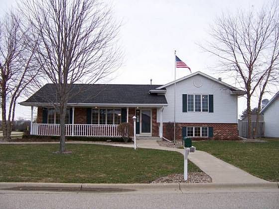 1st image of 4401 Fairfield Dr