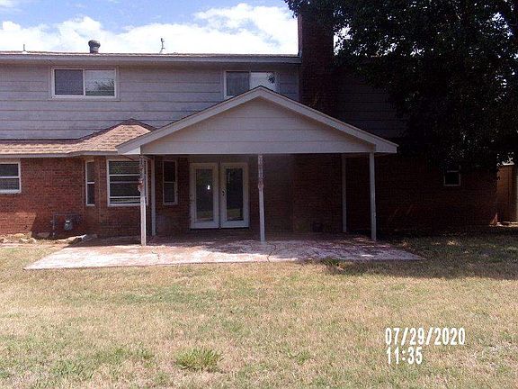 5th image of 6918 NW Sprucewood Dr