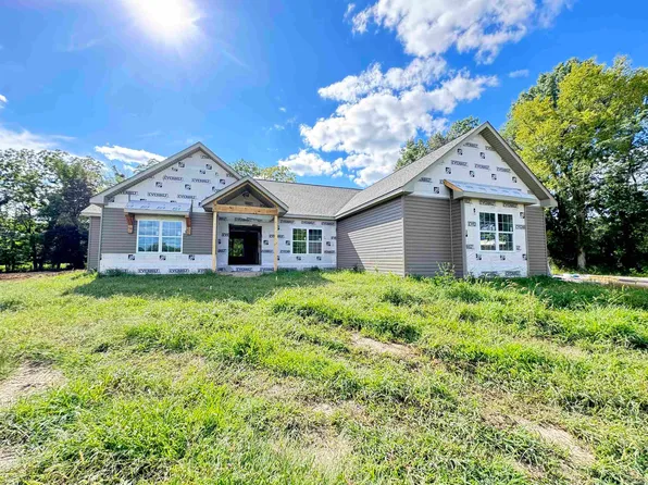 1616 S Layton Station Rd, Veedersburg, IN 47987