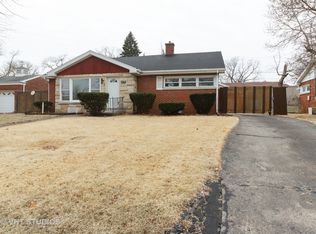 828 Campbell Ave, Chicago Heights, IL 60411