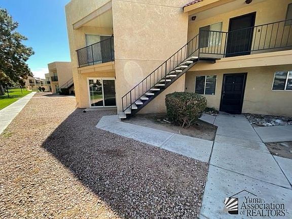 3rd image of 10642 S Camino Del Sol Unit 11
