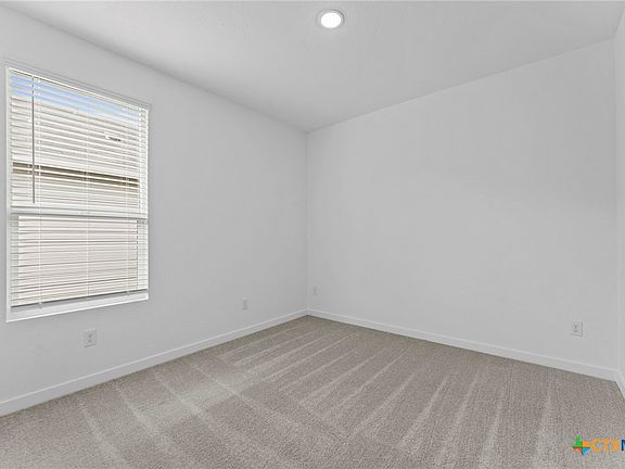 3rd image of 3844 Northaven Trl