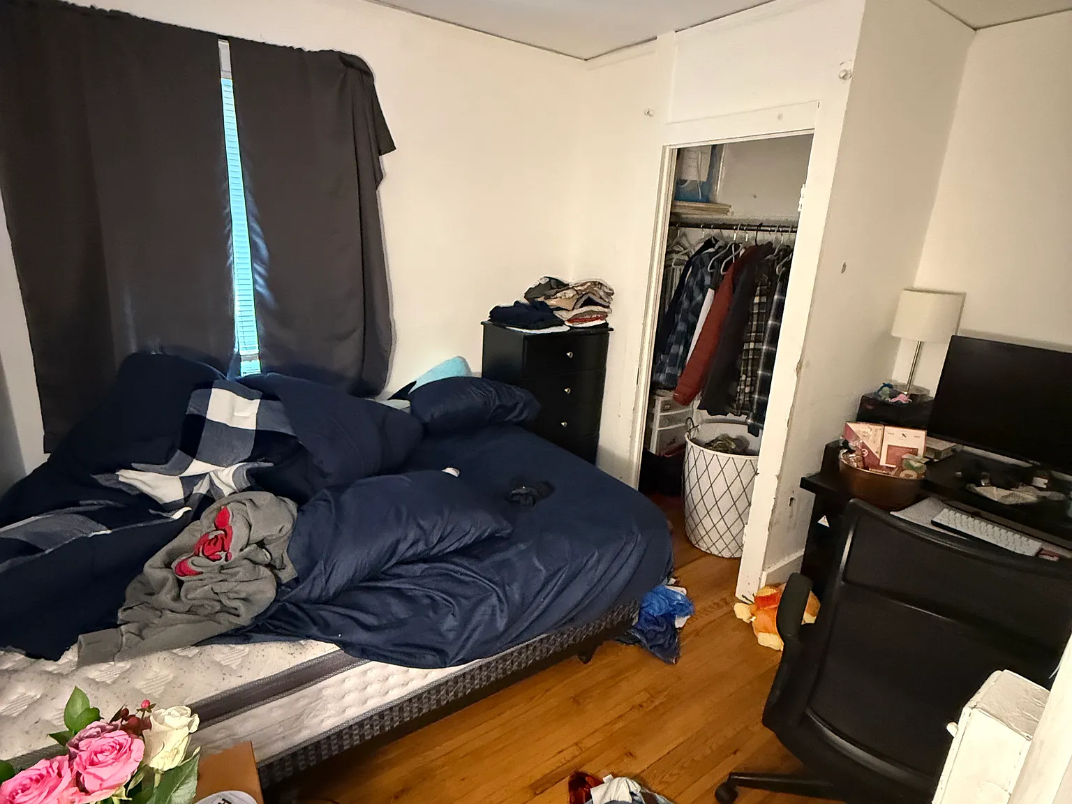 5 bed, 1800 sqft, $750 — Photo 2
