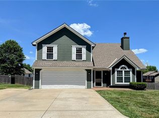 3605 NW Pier Ct, Blue Springs, MO 64015