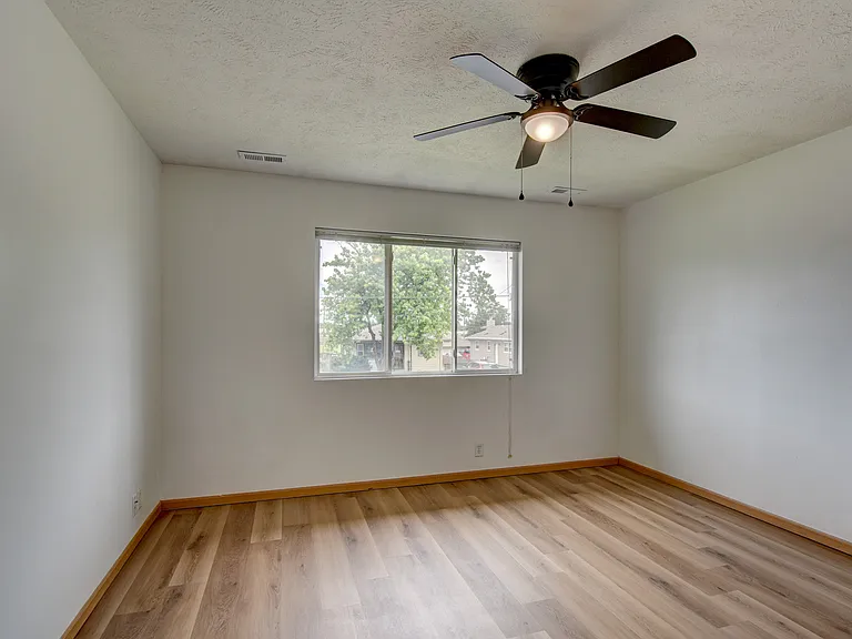 3621 Avenue G #2 — Photo 20