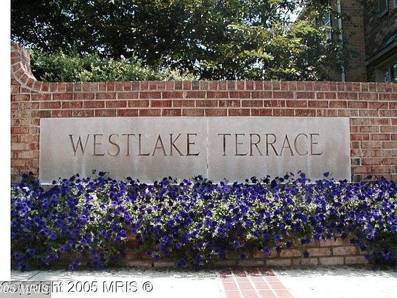 2nd image of 7580 Westlake Ter