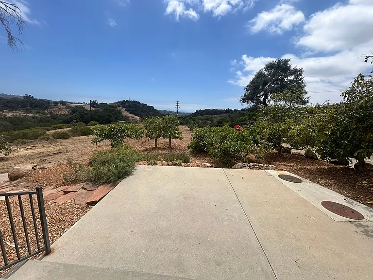 4491 La Paloma Ave — Photo 14