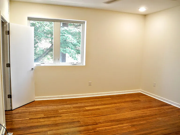934 S 5th St DNM — Photo 11
