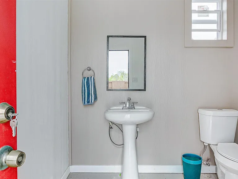 9903 Regal Bend Dr — Photo 36