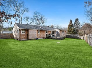 471 Old Stone Hwy, East Hampton, NY 11937