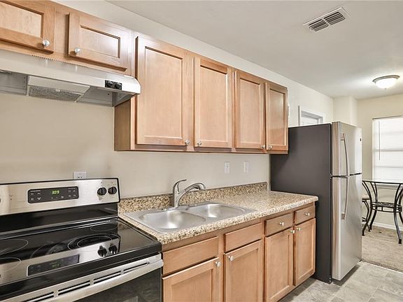 4th image of 4627 21st Ave S