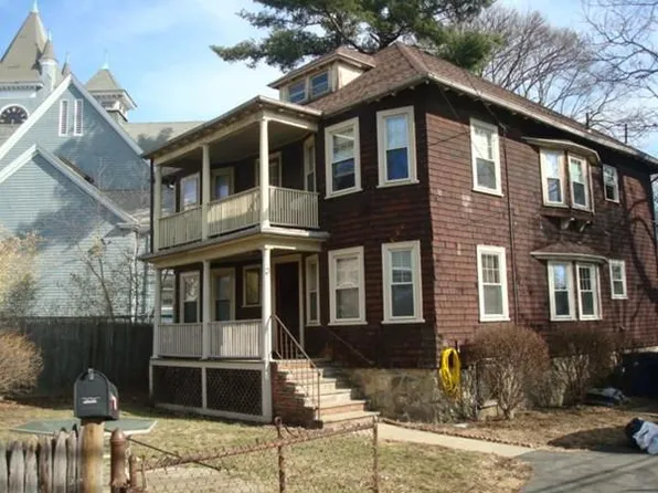 3 Rosemere Ct, Roslindale, MA 02131