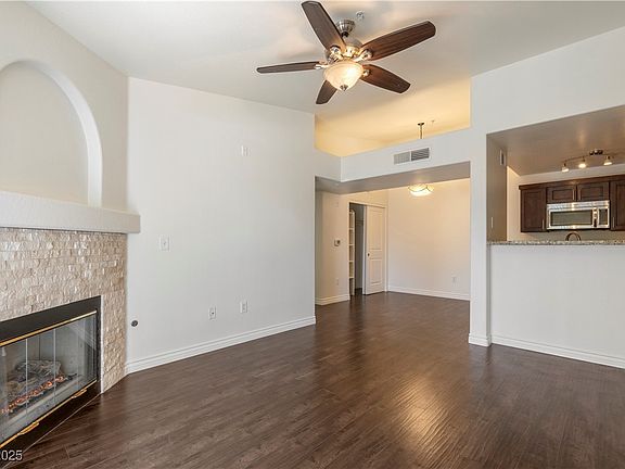 3rd image of 950 Seven Hills Dr APT 2924