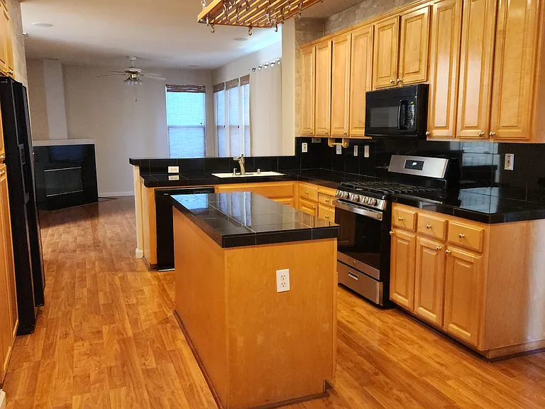 535 Centre Court Dr — Photo 8