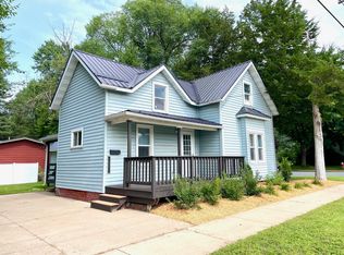 921 14th Ave E, Menomonie, WI 54751