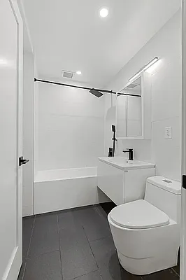 Rented by Owner | media 32