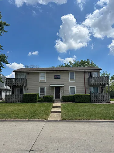 300 College Park Dr Photo 1