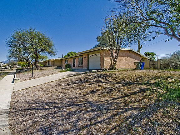 3rd image of 9426 E El Cajon Dr